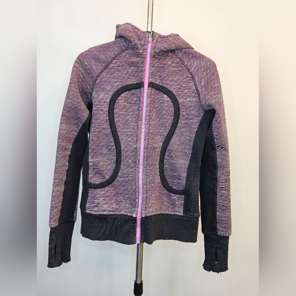 Lululemon scuba hoodie. Multi Color. Size 8